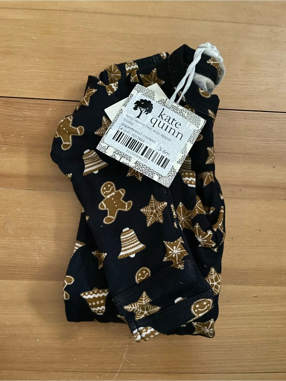 kate quinn navy footed